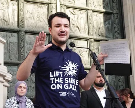 US Immigration Judge Orders Removal of Palestinian-Supporting Leader Due to Inaccurate Information on Green Card Form